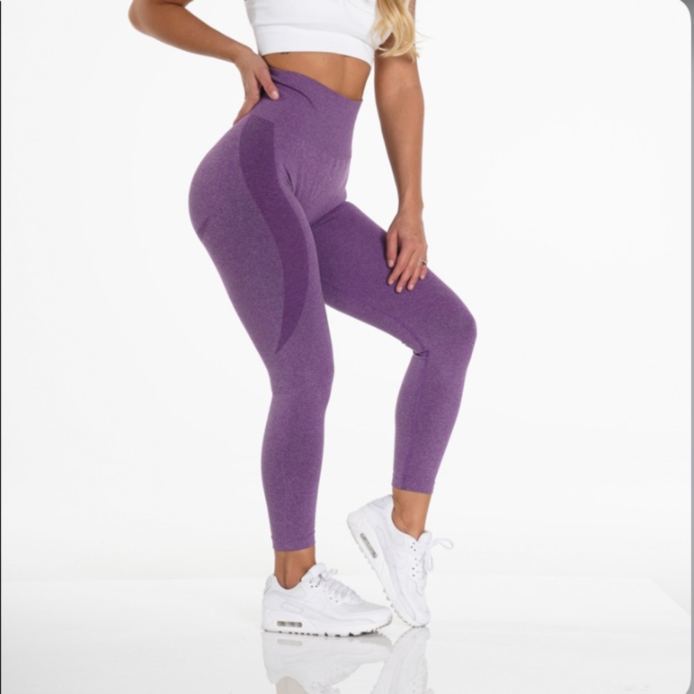 NVGTN violet seamless leggings SMALL